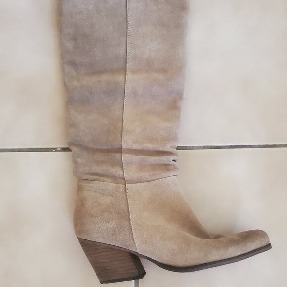 Crown Vintage Devorah Boot - Picture 11 of 16